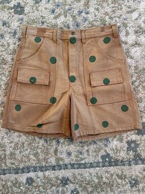 RTH Khaki Cargo Shorts w/ Green Polka Dots